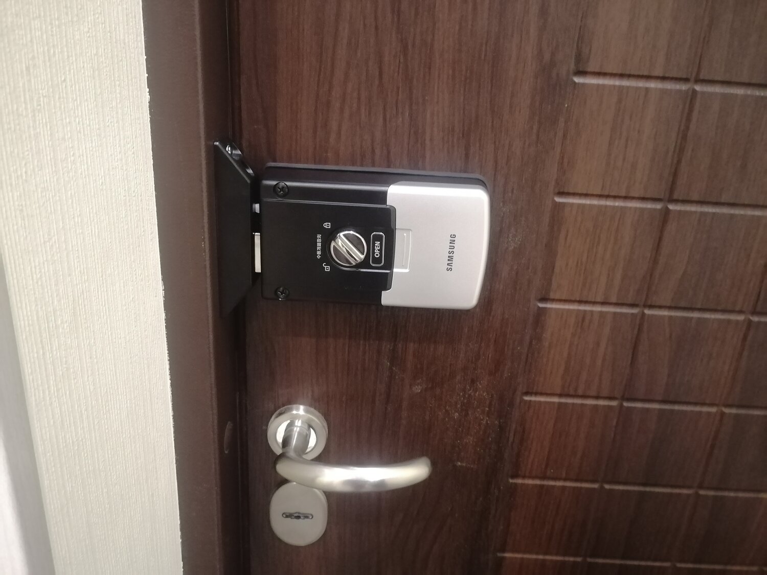 Установка электронного замка Samsung, Guard и пр.