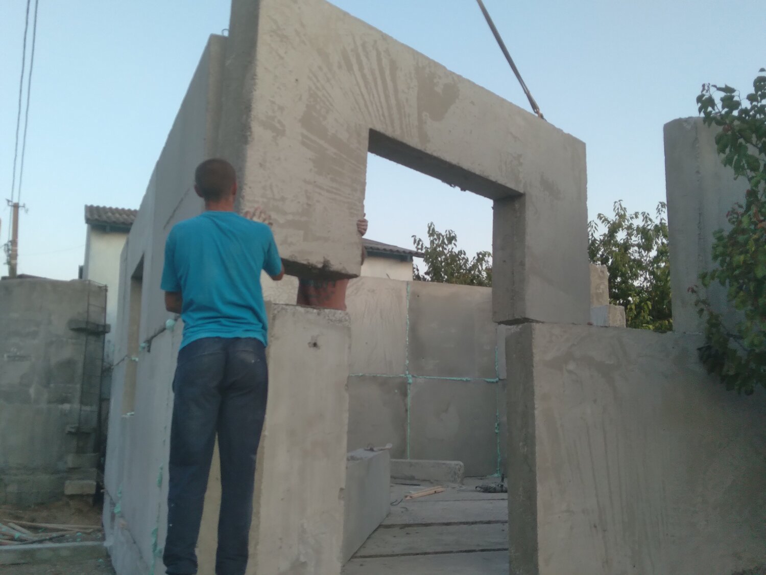 Строительство дома из бетонных блоков