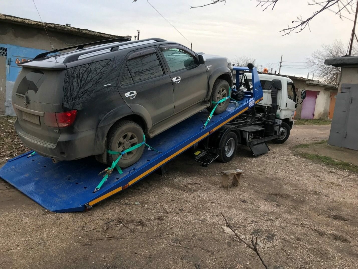 Эвакуатор для легковых авто